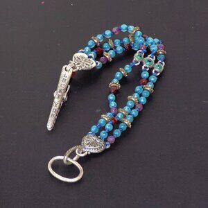 Vintage Lucky You Beaded Alligator Clip Bracelet.  Hearts, Hand-Knotted